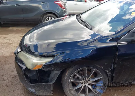 2016 Toyota Camry Xse z USA, uszkodzony, nr VIN 4T1BF1FK9GU566985